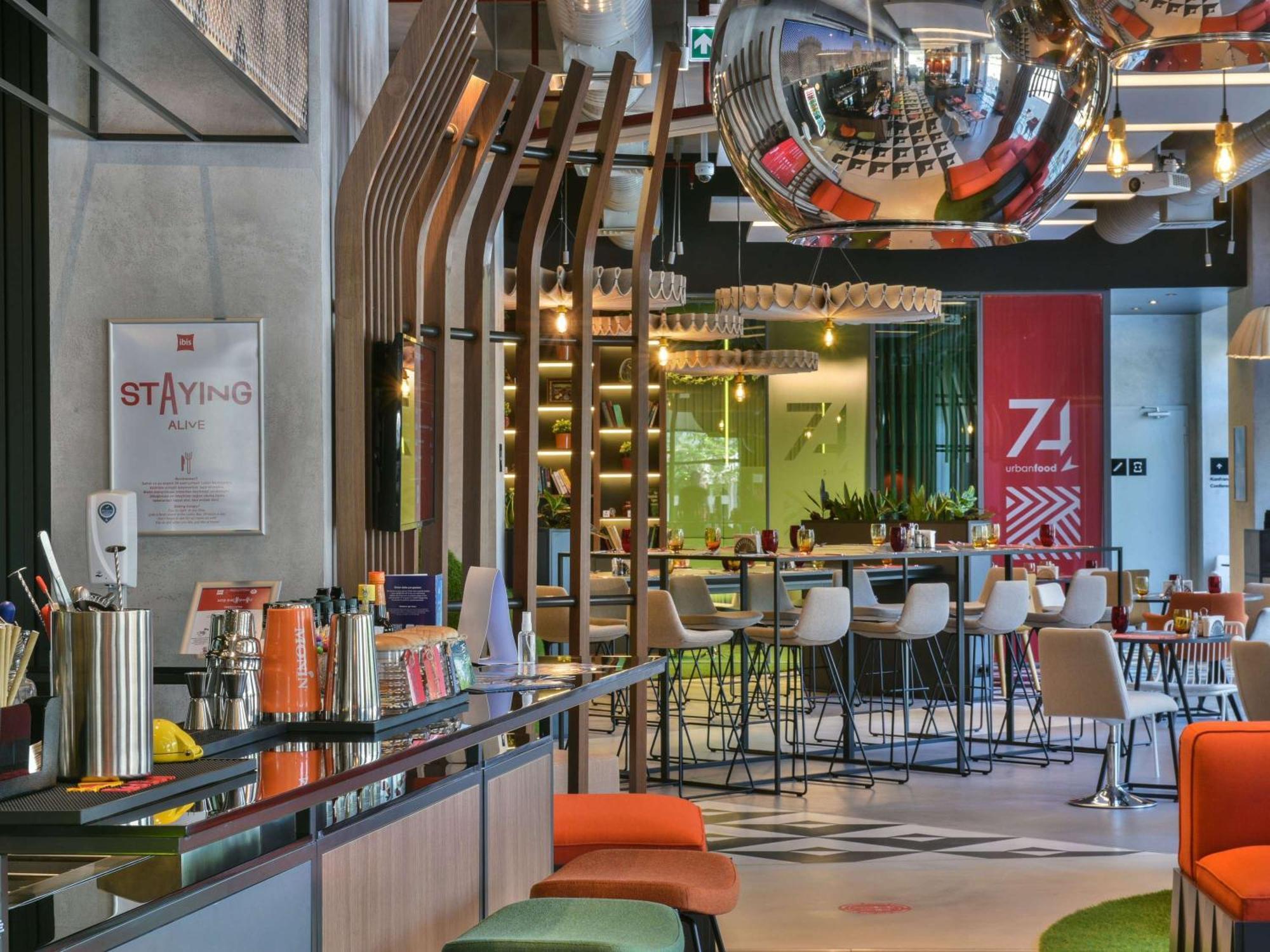 Ibis Baku City Kültér fotó