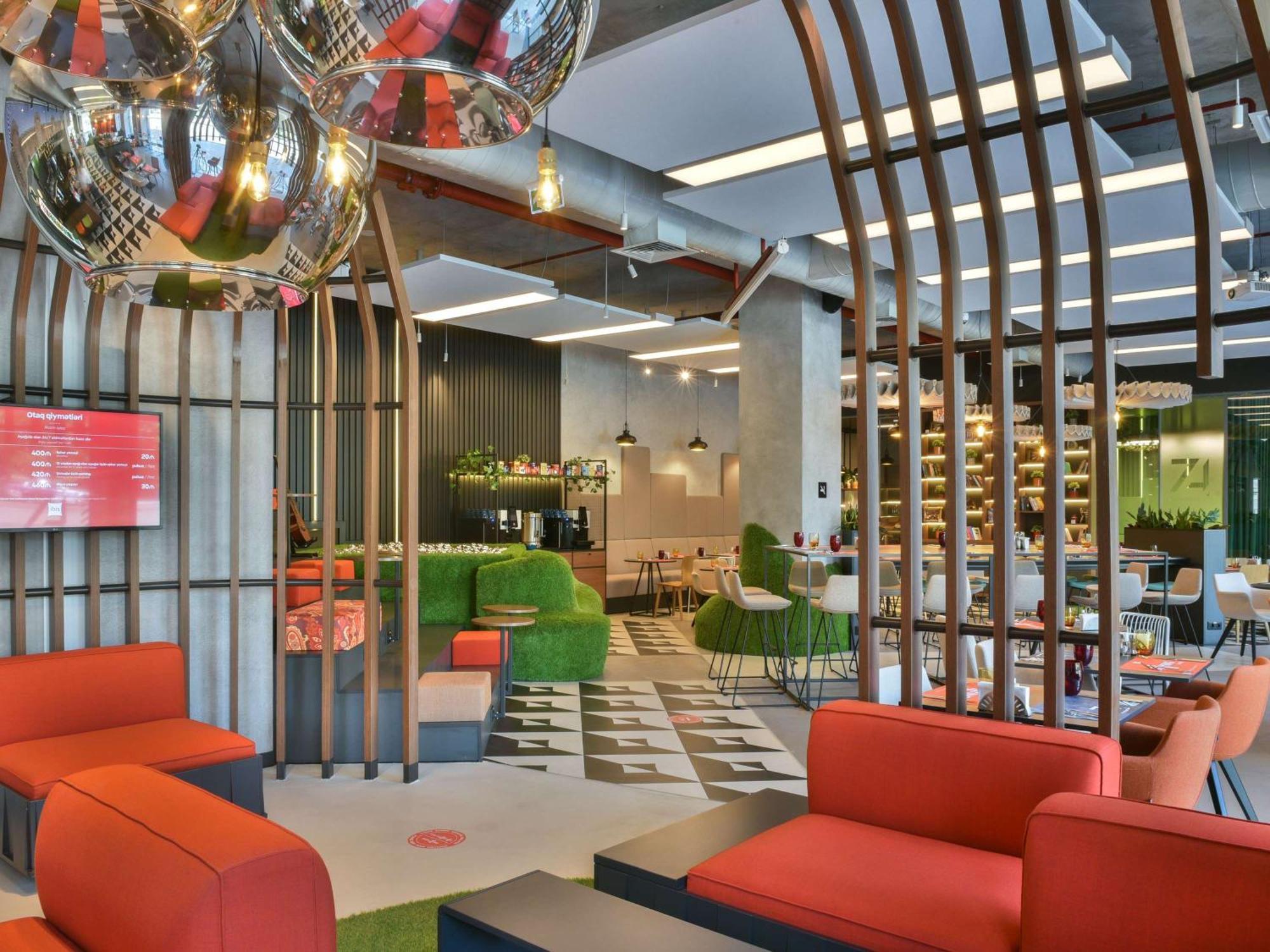 Ibis Baku City Kültér fotó