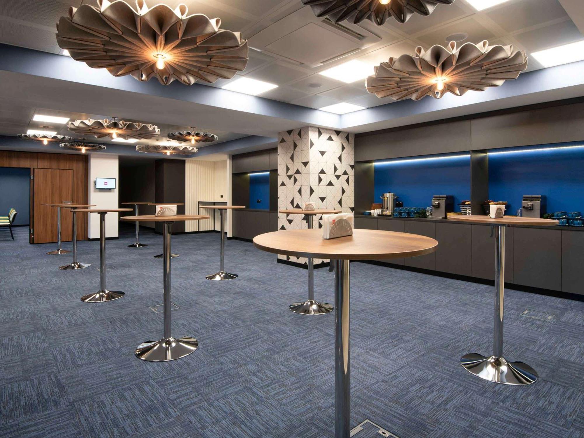 Ibis Baku City Kültér fotó