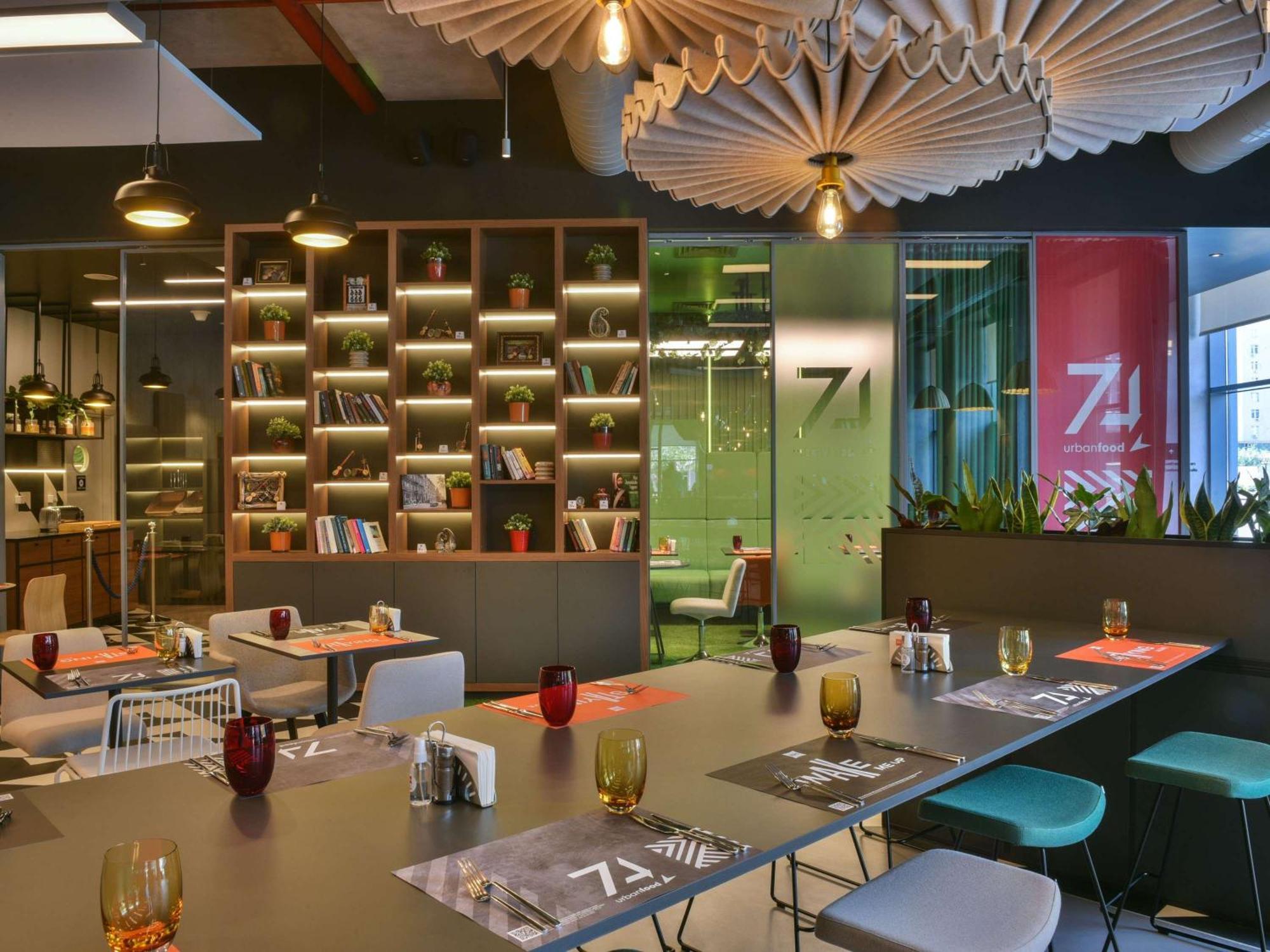 Ibis Baku City Kültér fotó