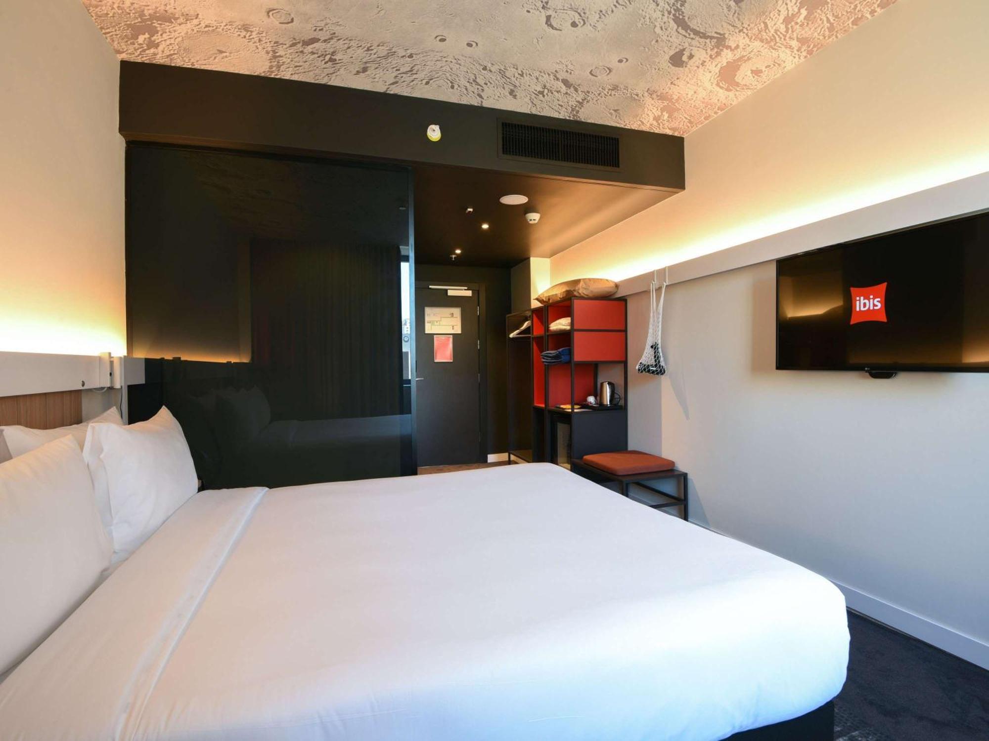 Ibis Baku City Kültér fotó