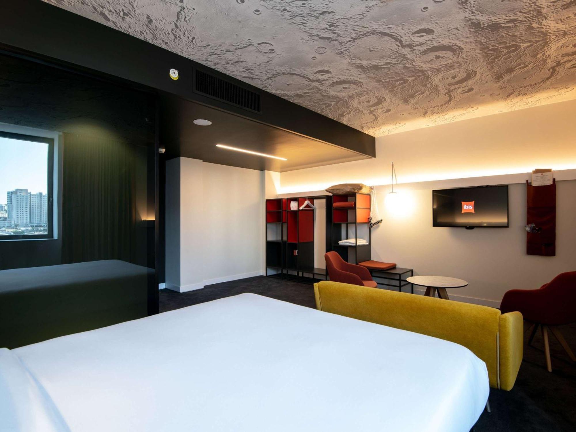 Ibis Baku City Kültér fotó