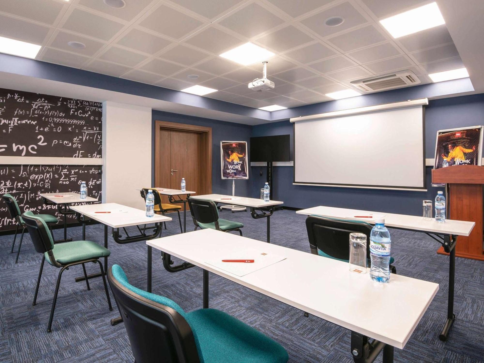 Ibis Baku City Kültér fotó